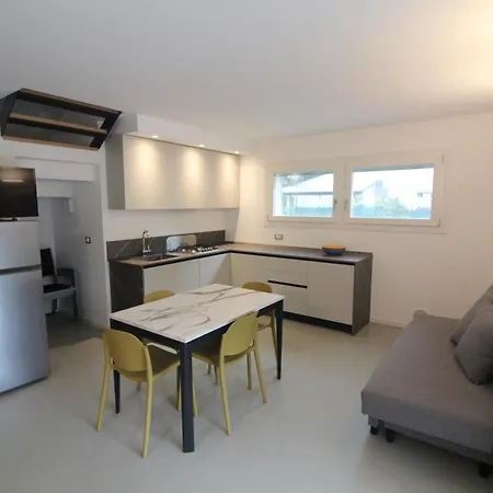 펜션 Angela 리그나노 사비아도로